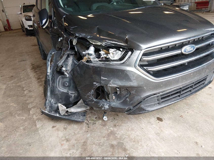 2017 FORD ESCAPE auction photo 6