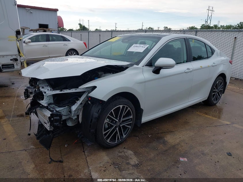 Vin: 4t1dbadk2su003843, lot: 46318645, toyota camry xle 20252