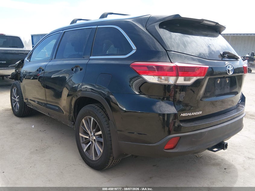 Vin: 5tdkzrfh2js541887, lot: 46318658, toyota highlander xle 20183