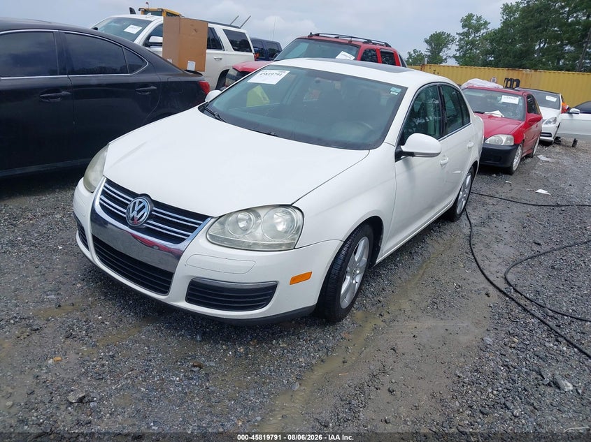 2008 Volkswagen Jetta, Звичайний знос, IAAI, VIN 3VWRM71K18M098109 — фото 2