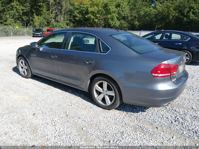 2015 VOLKSWAGEN PASSAT auction photo 3