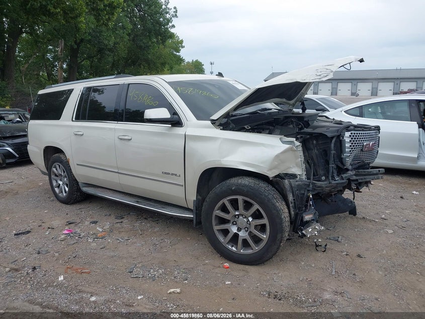 2015 GMC YUKON XL 1500 auction photo 1