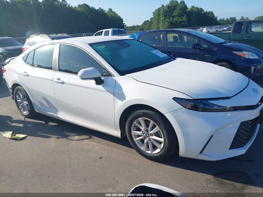 TOYOTA CAMRY - zdjęcie 13