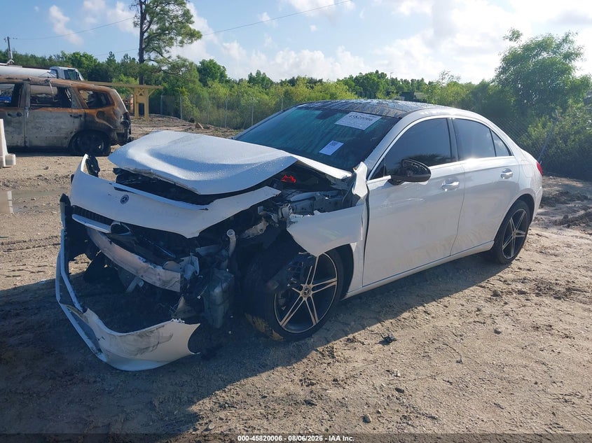Vin: wdd3g4eb1kw034772, lot: 46318887, mercedes-benz a 220 20192