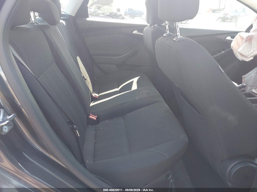 2016 FORD FOCUS auction photo 8