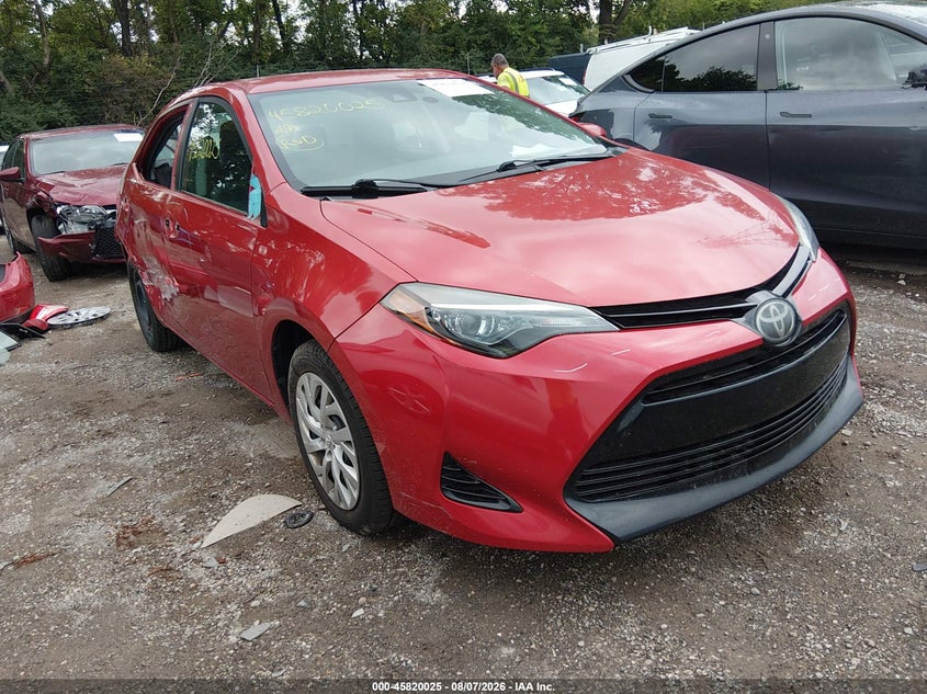 Vin: 5yfburhe2jp814904, lot: 46318906, toyota corolla le 2018 img_1