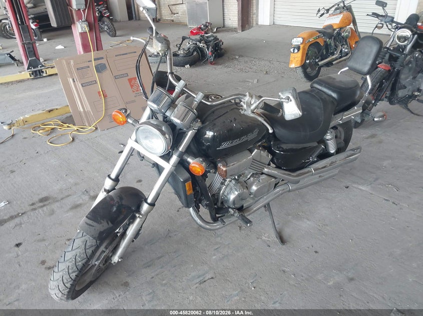 2000 HONDA VF MOTO 4