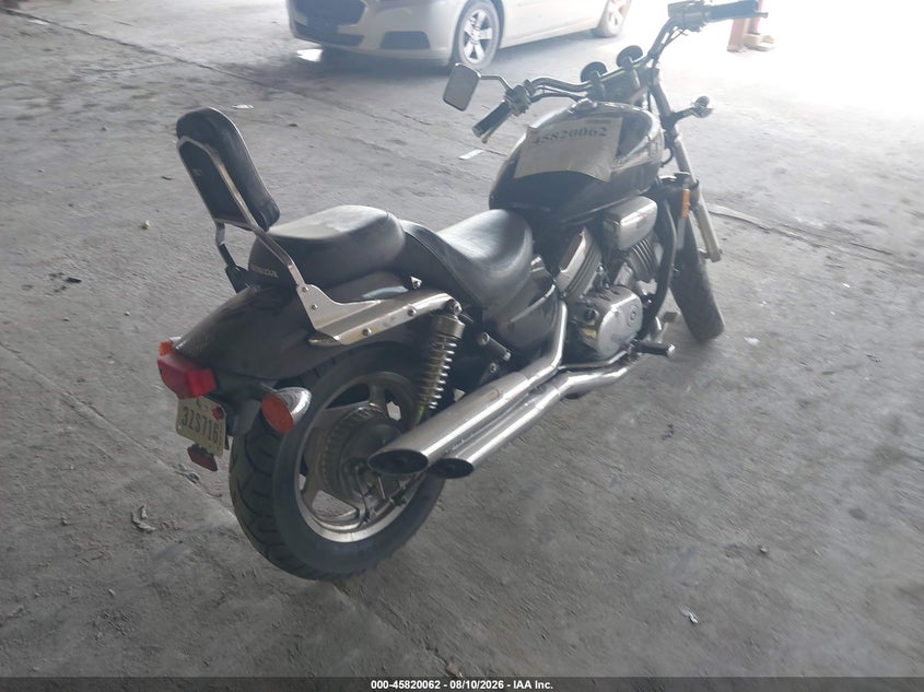 2000 HONDA VF MOTO 4
