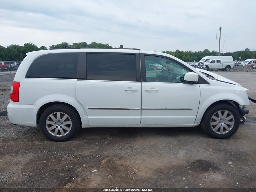 CHRYSLER TOWN & COUNTRY 2015 VIN 2C4RC1BG7FR619756