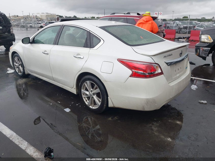 Vin: 1n4al3ap0dn557742, lot: 46318972, nissan altima 2.5 sl 20133