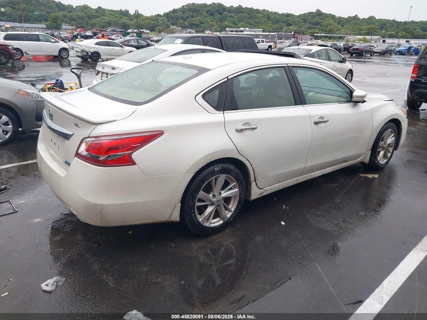 Vin: 1n4al3ap0dn557742, lot: 46318972, nissan altima 2.5 sl 20134