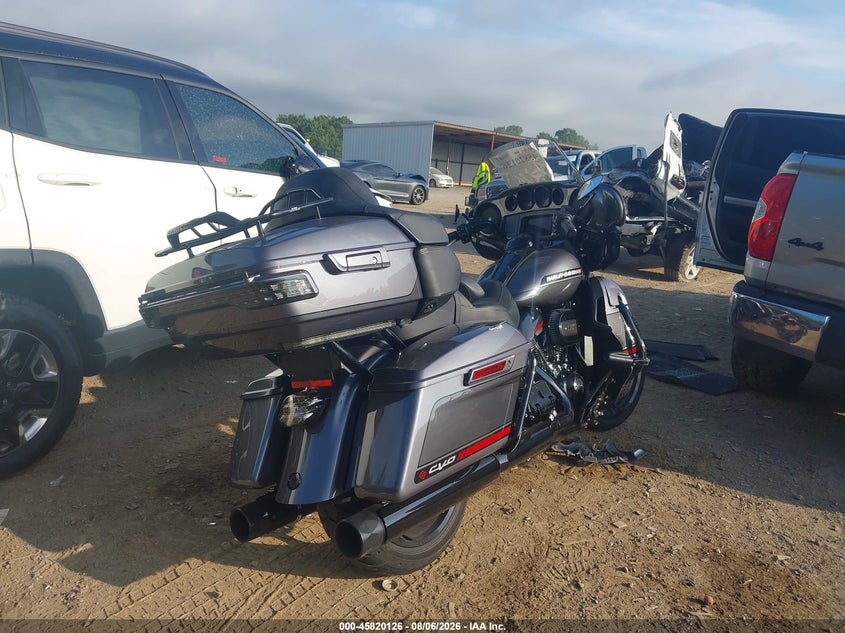 HARLEY-DAVIDSON FLHTKSE 2020