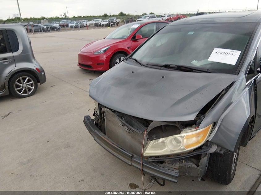 2011 HONDA ODYSSEY auction photo 6