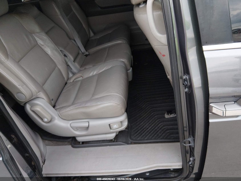 2011 HONDA ODYSSEY auction photo 8