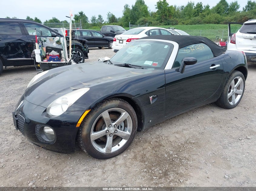 2007 PONTIAC SOLSTICE auction photo 2
