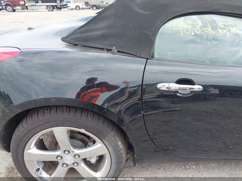 2007 PONTIAC SOLSTICE auction photo 8