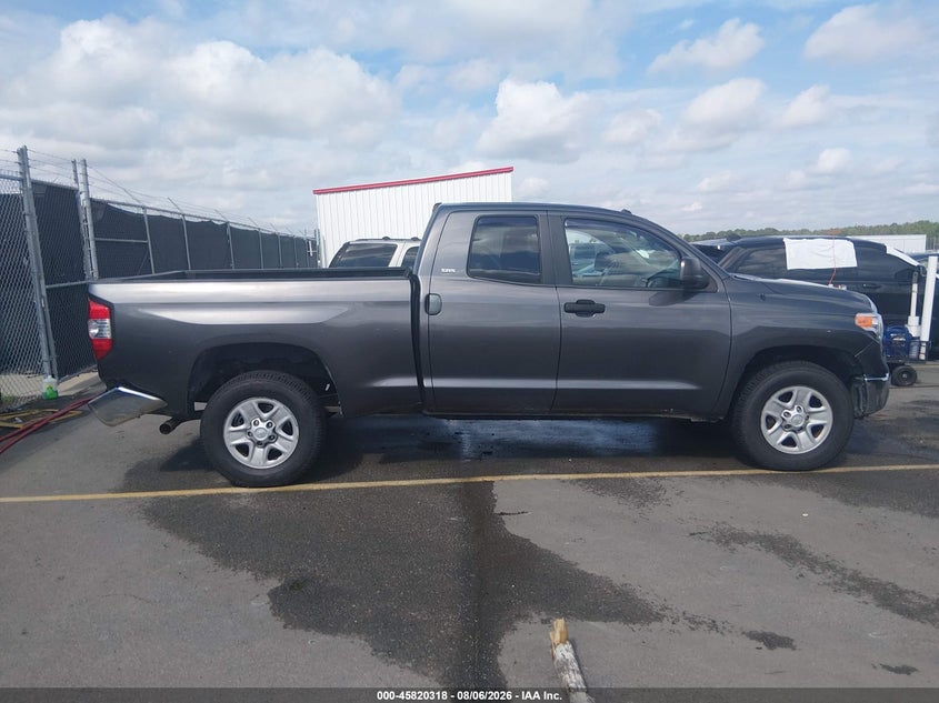 TOYOTA TUNDRA - zdjęcie 13