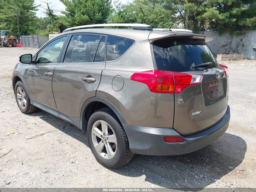 Vin: jtmrfrev1fd102052, lot: 46319277, toyota rav4 xle 20153