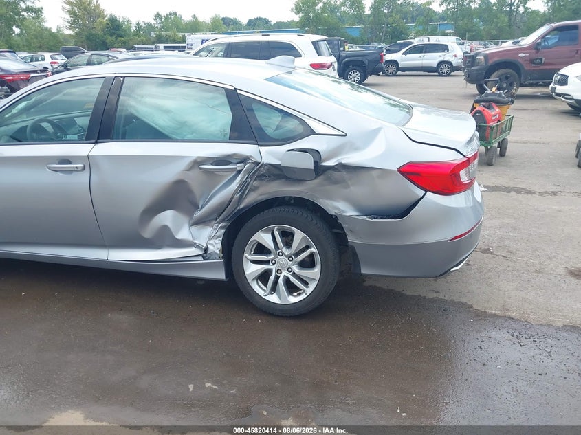 2019 HONDA ACCORD auction photo 6