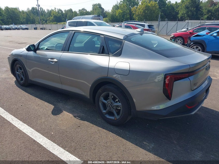 Vin: 3kpft4de8te322203, lot: 46319301, kia k4 lxs 20263