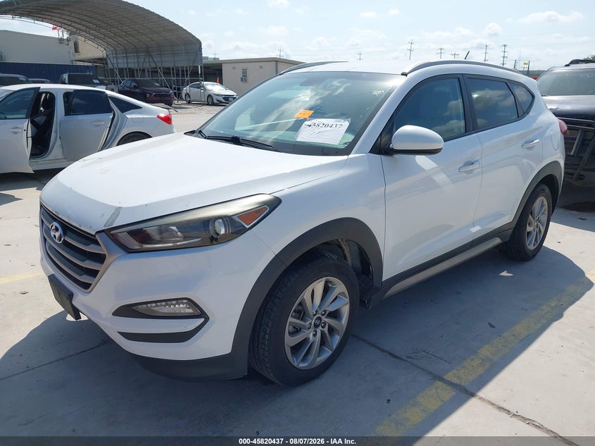 Vin: km8j3ca46hu373607, lot: 46319318, hyundai tucson se 20172