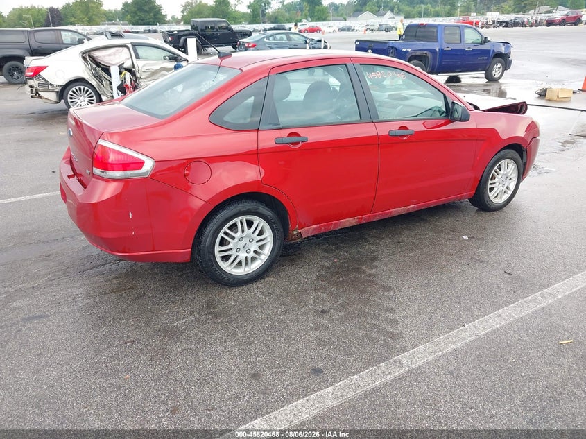 Vin: 1fahp3fn1bw189542, lot: 46319349, ford focus se 20114