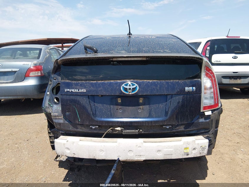 TOYOTA PRIUS - zdjęcie 17