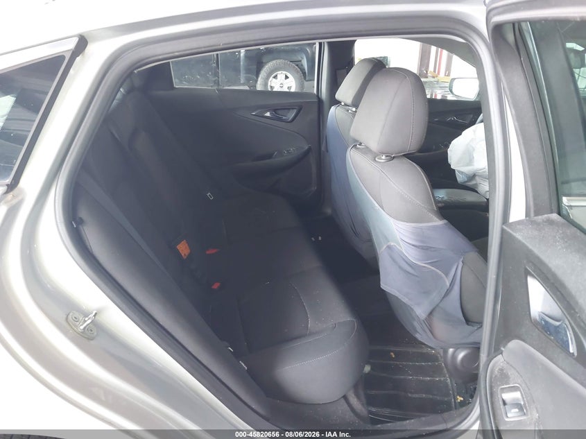 2018 CHEVROLET MALIBU auction photo 8