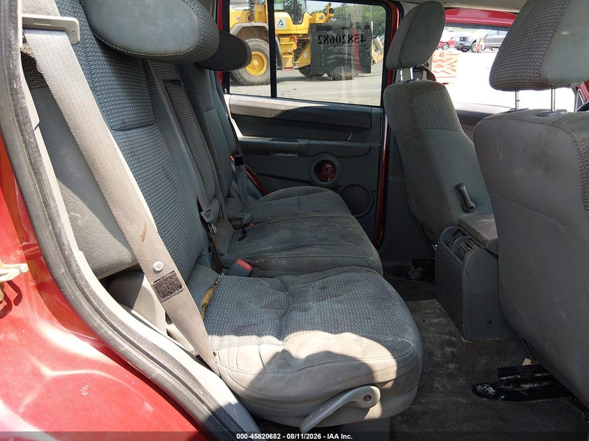 2006 JEEP COMMANDER auction photo 8