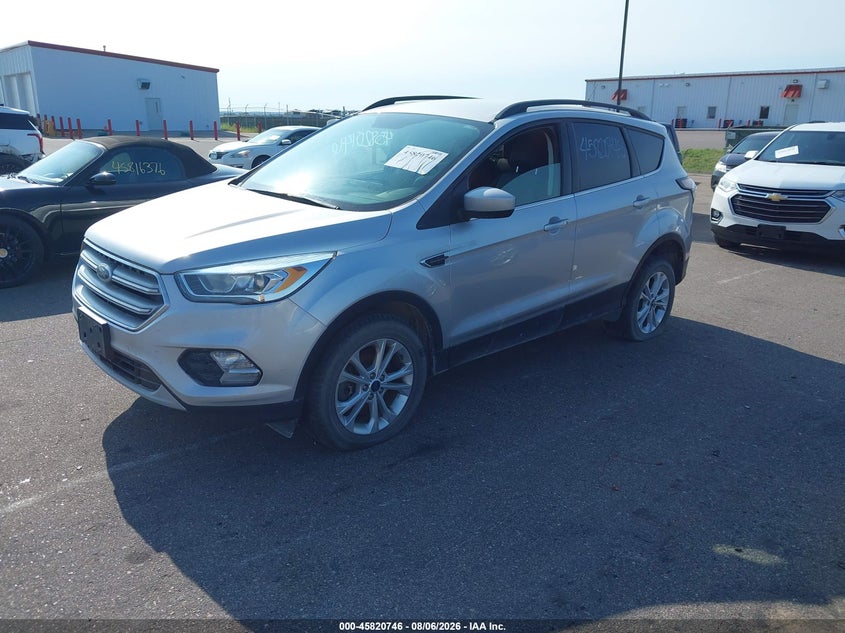 Vin: 1fmcu9g96huf08323, lot: 46319627, ford escape se 20172