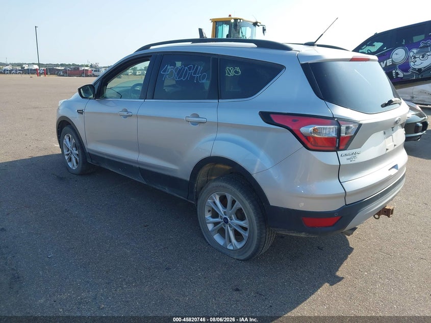 Vin: 1fmcu9g96huf08323, lot: 46319627, ford escape se 20173