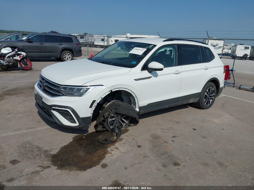 2023 Volkswagen Tiguan 2.0T S, Left Front, IAAI, VIN 3VVRB7AX1PM040277 — photo 2