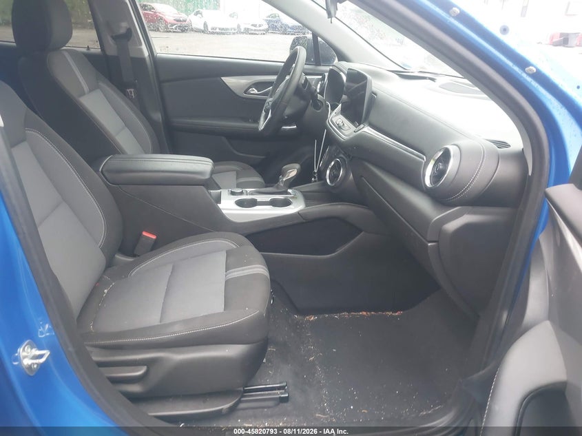 2024 CHEVROLET BLAZER auction photo 5