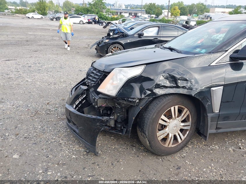 2016 CADILLAC SRX auction photo 6