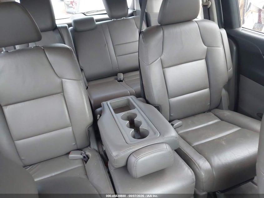 2013 HONDA ODYSSEY auction photo 8