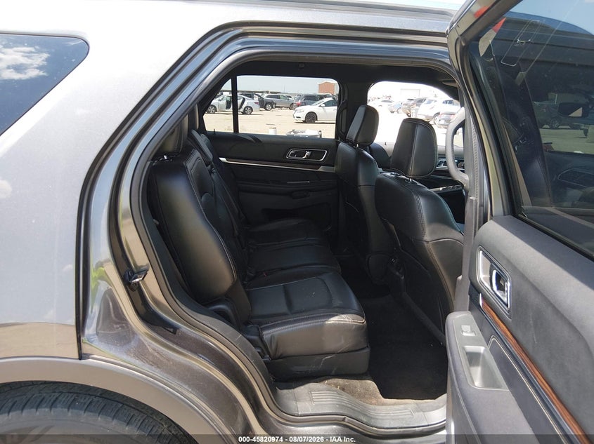 2018 FORD EXPLORER auction photo 8
