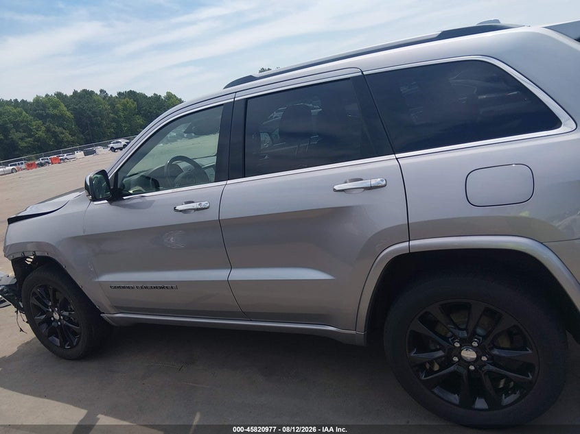 JEEP GRAND CHEROKEE - zdjęcie 15