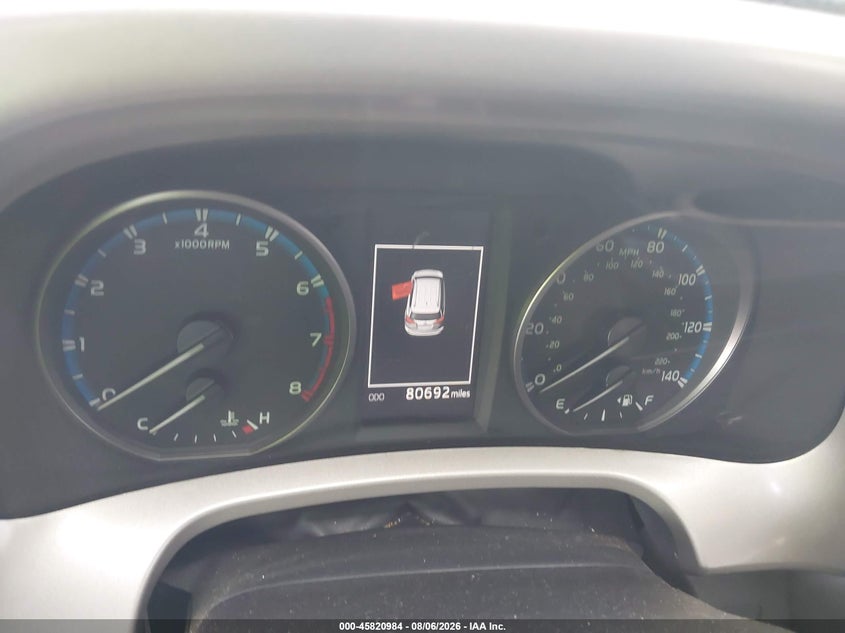 2018 TOYOTA RAV4 auction photo 7