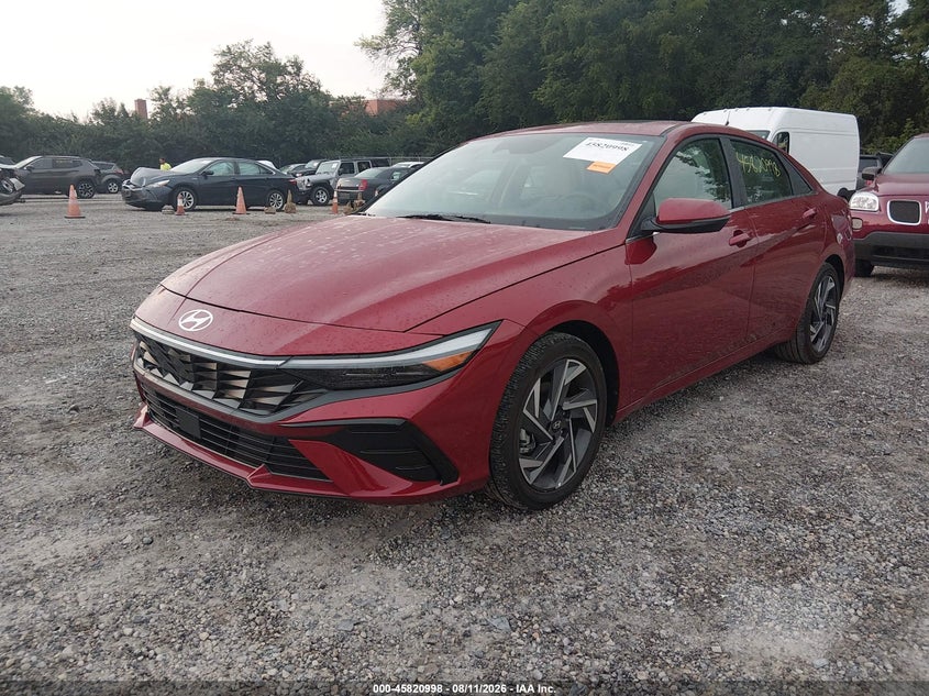 2025 HYUNDAI ELANTRA HYBRID auction photo 2