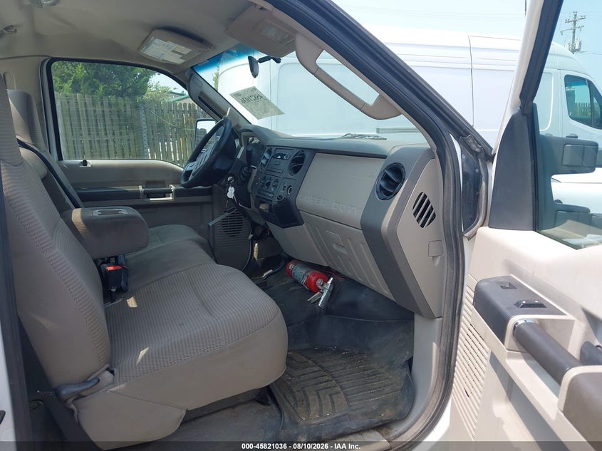 2010 FORD SUPER DUTY F-250 SRW auction photo 5