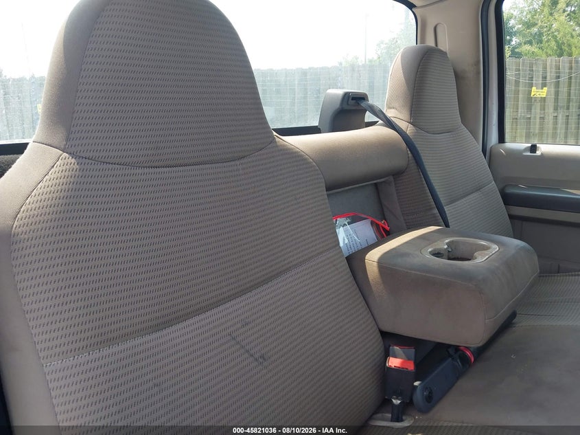 2010 FORD SUPER DUTY F-250 SRW auction photo 8