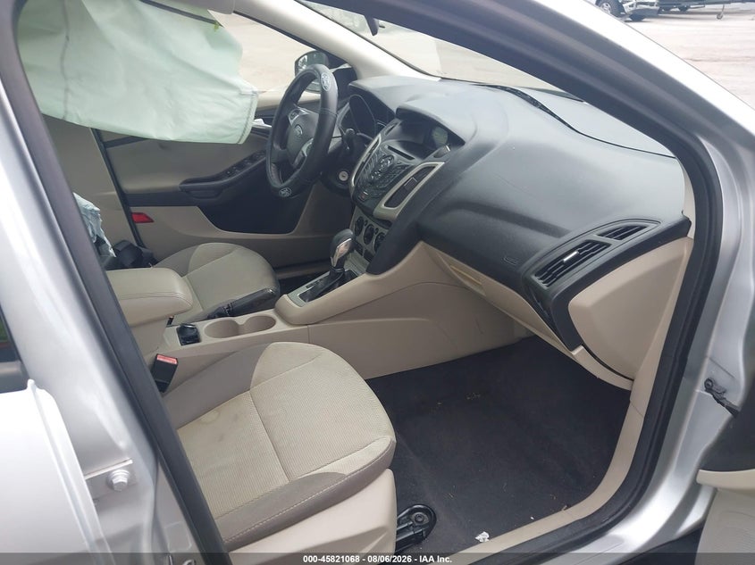 2013 FORD FOCUS auction photo 5