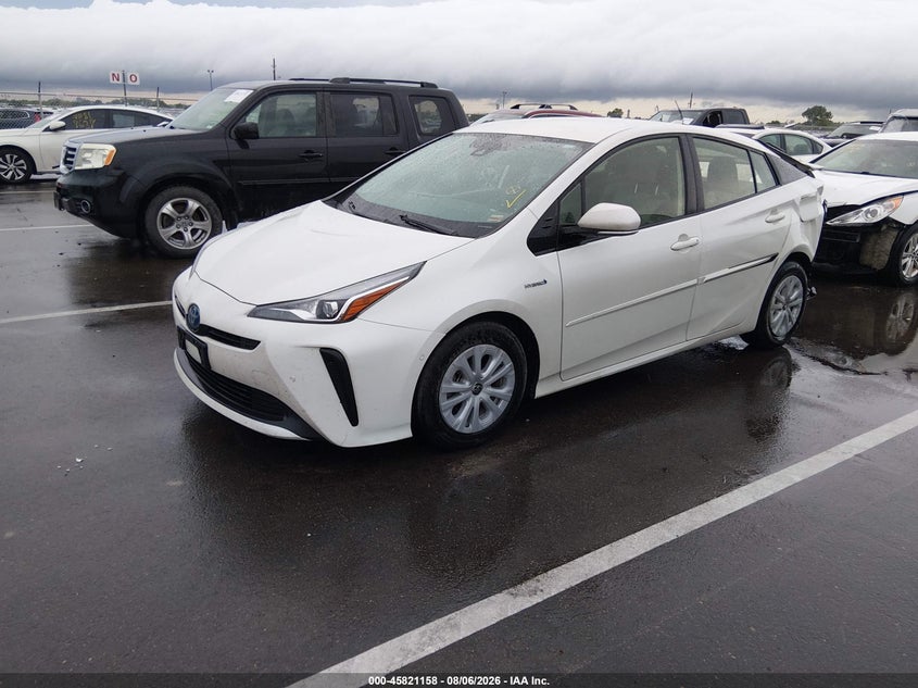 TOYOTA PRIUS - zdjęcie 2