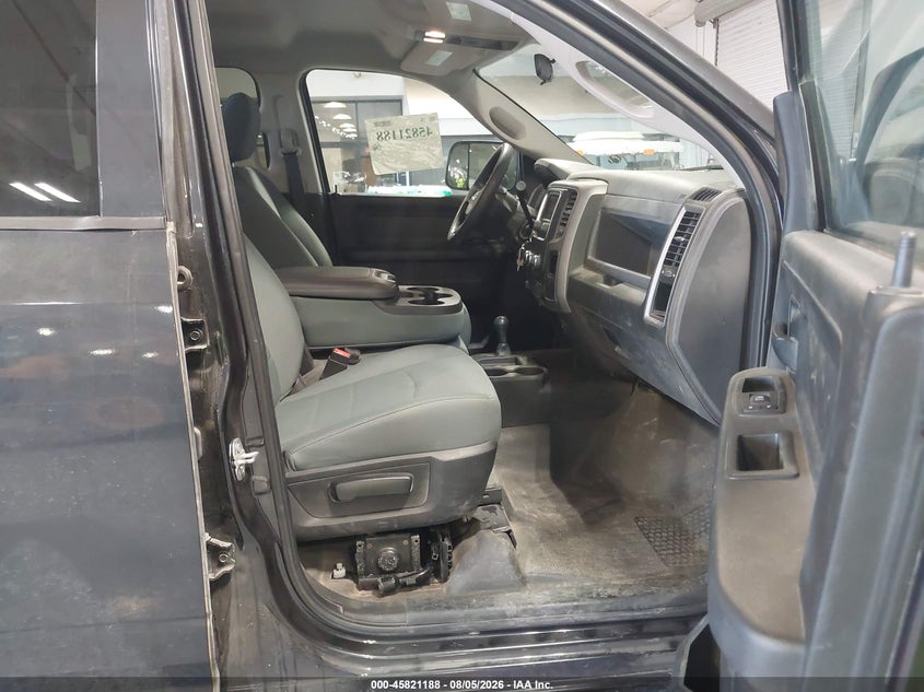 2017 RAM 3500 auction photo 5