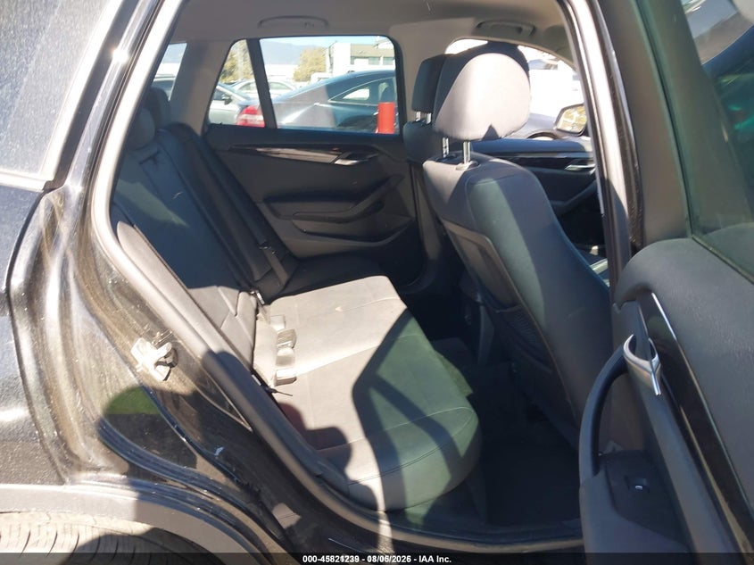 BMW X1 2013 VIN WBAVM1C54DVW45750