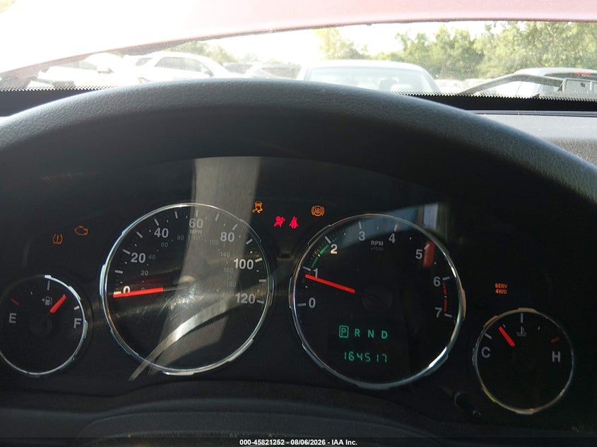 2012 JEEP LIBERTY auction photo 7