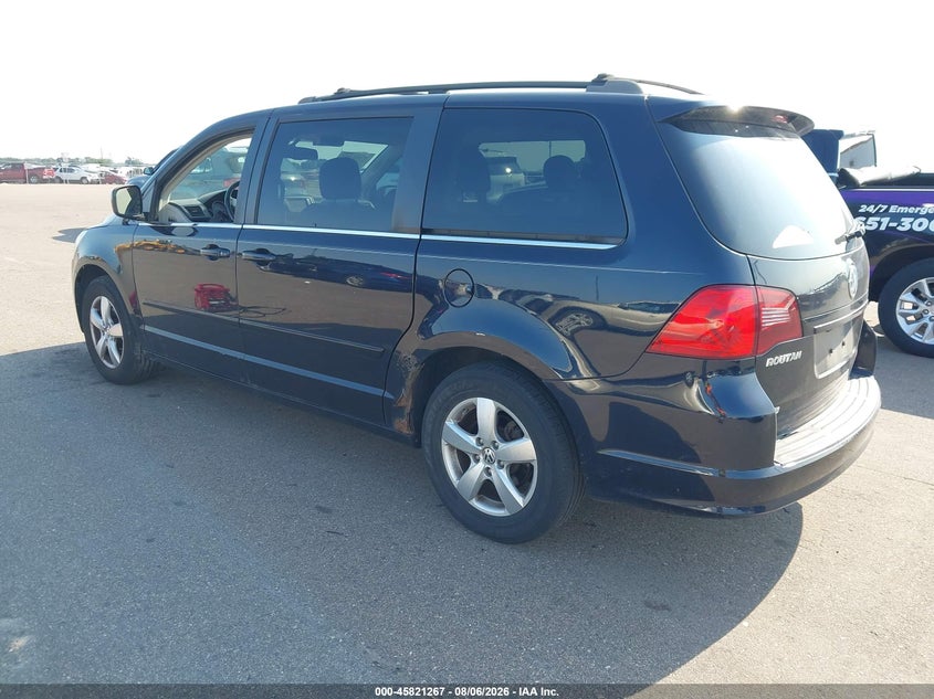 Vin: 2v4rw3d19ar388286, lot: 46320148, volkswagen routan se 20103