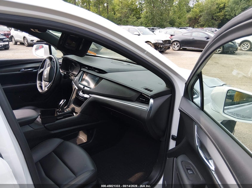 CADILLAC XT5 - zdjęcie 5