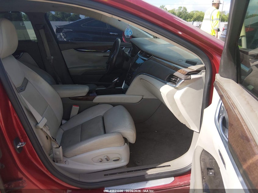 2014 CADILLAC XTS auction photo 5