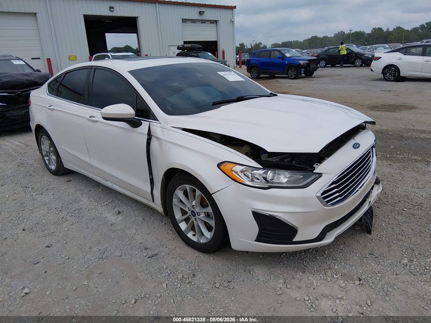 Vin: 3fa6p0hd5lr110565, lot: 46320219, ford fusion se 2020 img_1